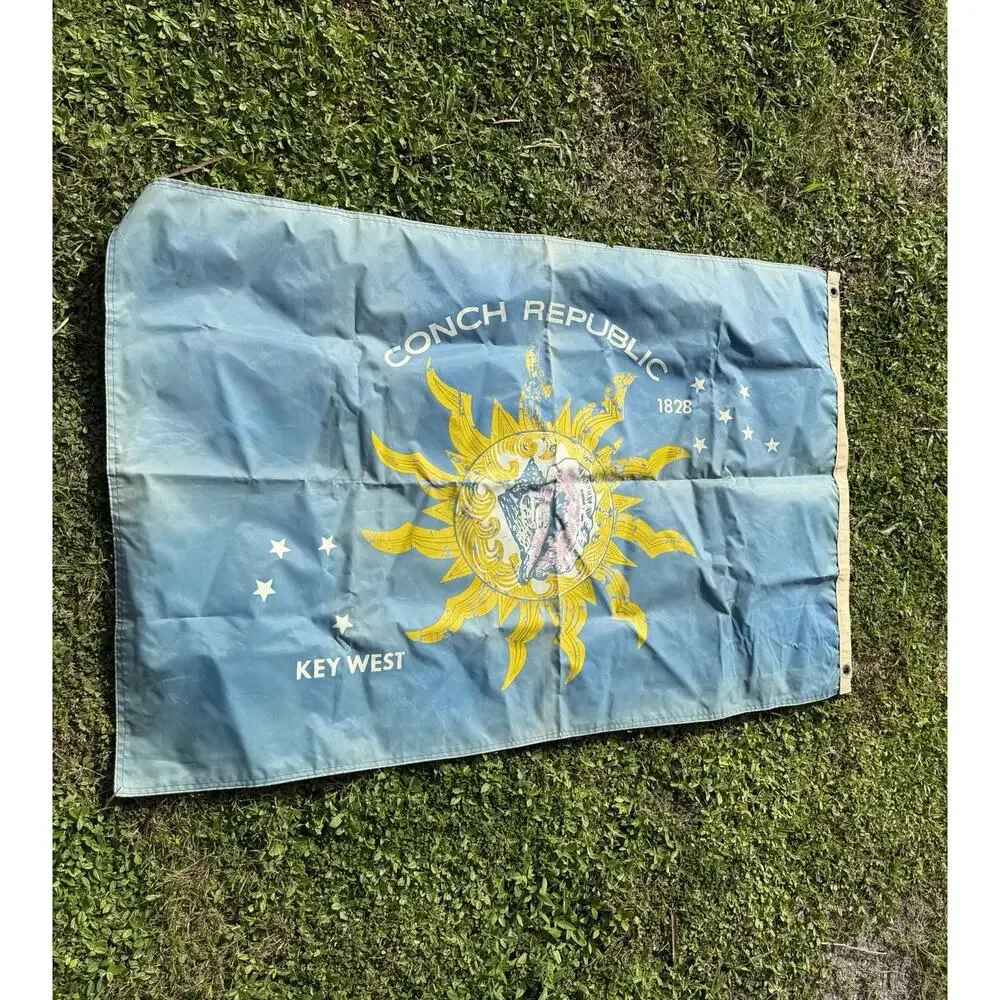 VINTAGE CONCH REPUBLIC AND CAT CAY FLAG - BORDER PATROL STICKER